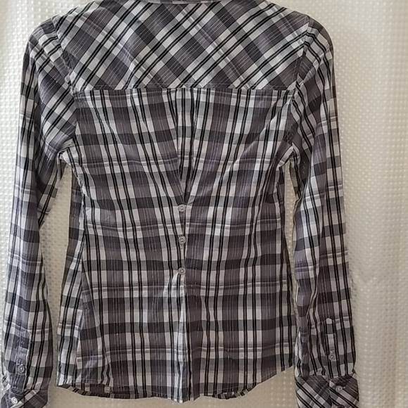 Vintage Guess Plaid Stretch Longsleeve - Picture 4 of 5